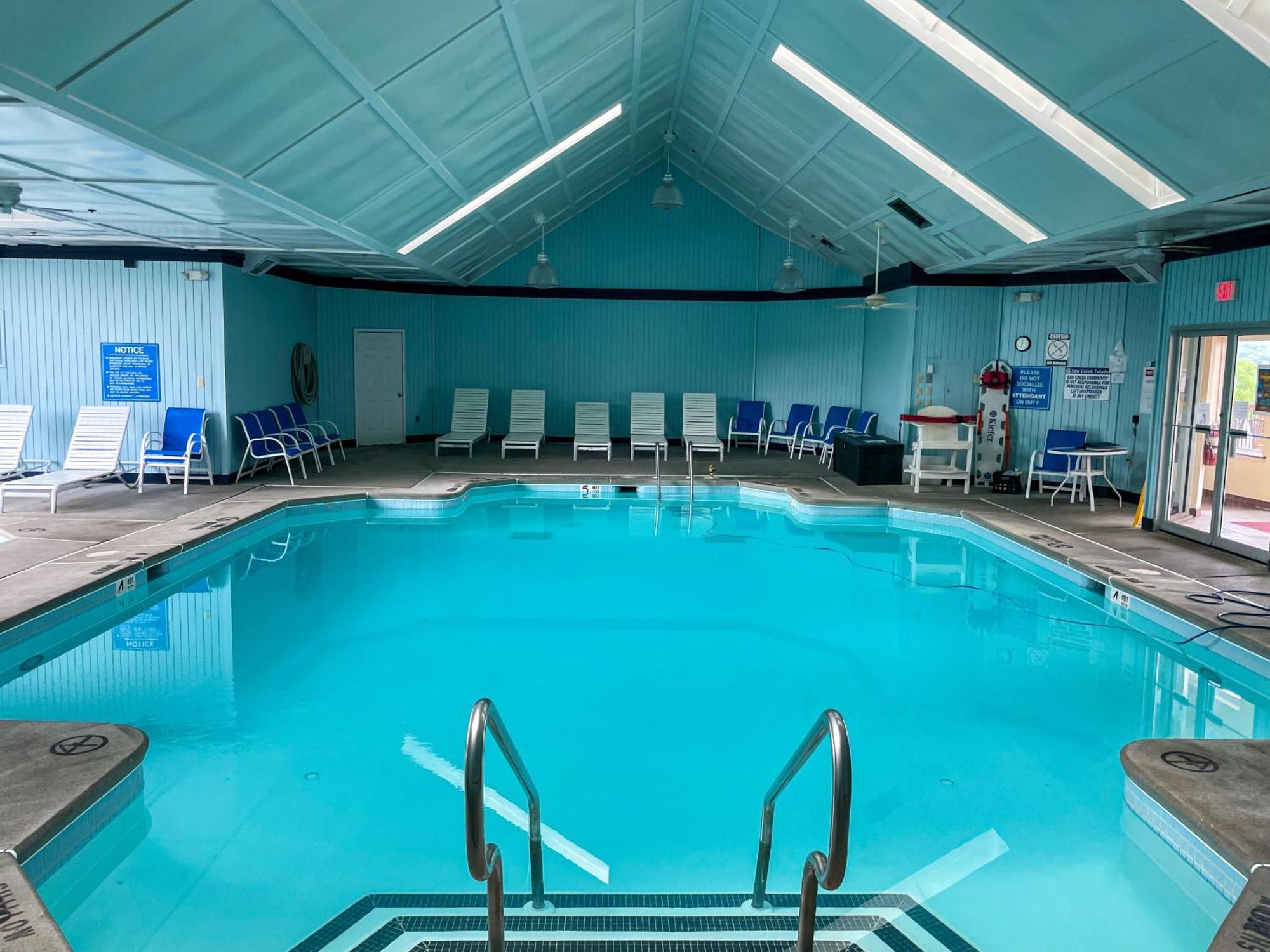 Premier Cozy Cabin - Free Amenities & Comm Indoor Pools Bushkill Luaran gambar